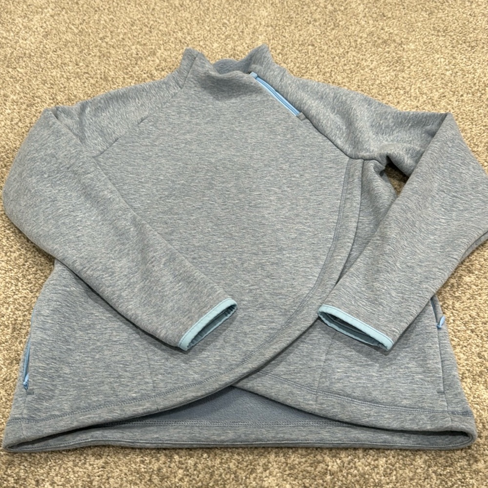 Athleta Girl Cozy Karma Wrap Size L (12) in excellent condition.